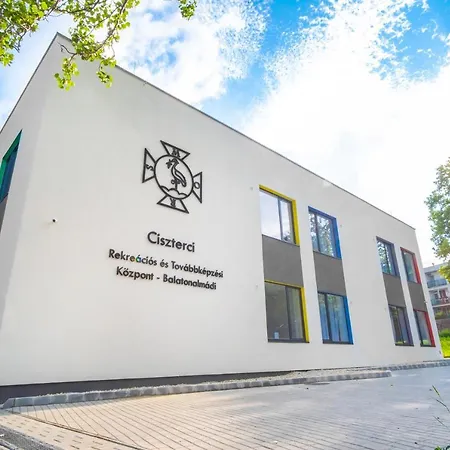 Ciszterci Rendezvenykoezpont